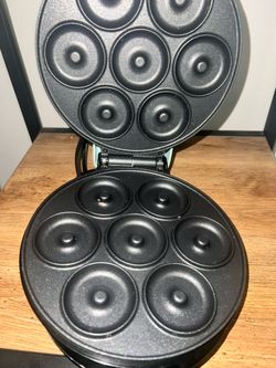 Mini donut maker