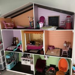 18 Inch Custom Doll House 