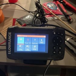LOWRANCE HOOK 4X Fish Finder