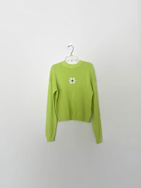 Soft lightweight needs sweater, blouse