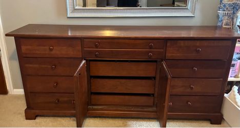 Stanley Solid Wood (1) 6ft Long Dresser