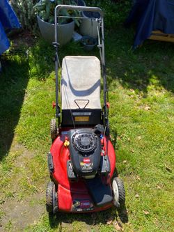 Toro recycler lawnmower