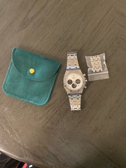 AP style watch