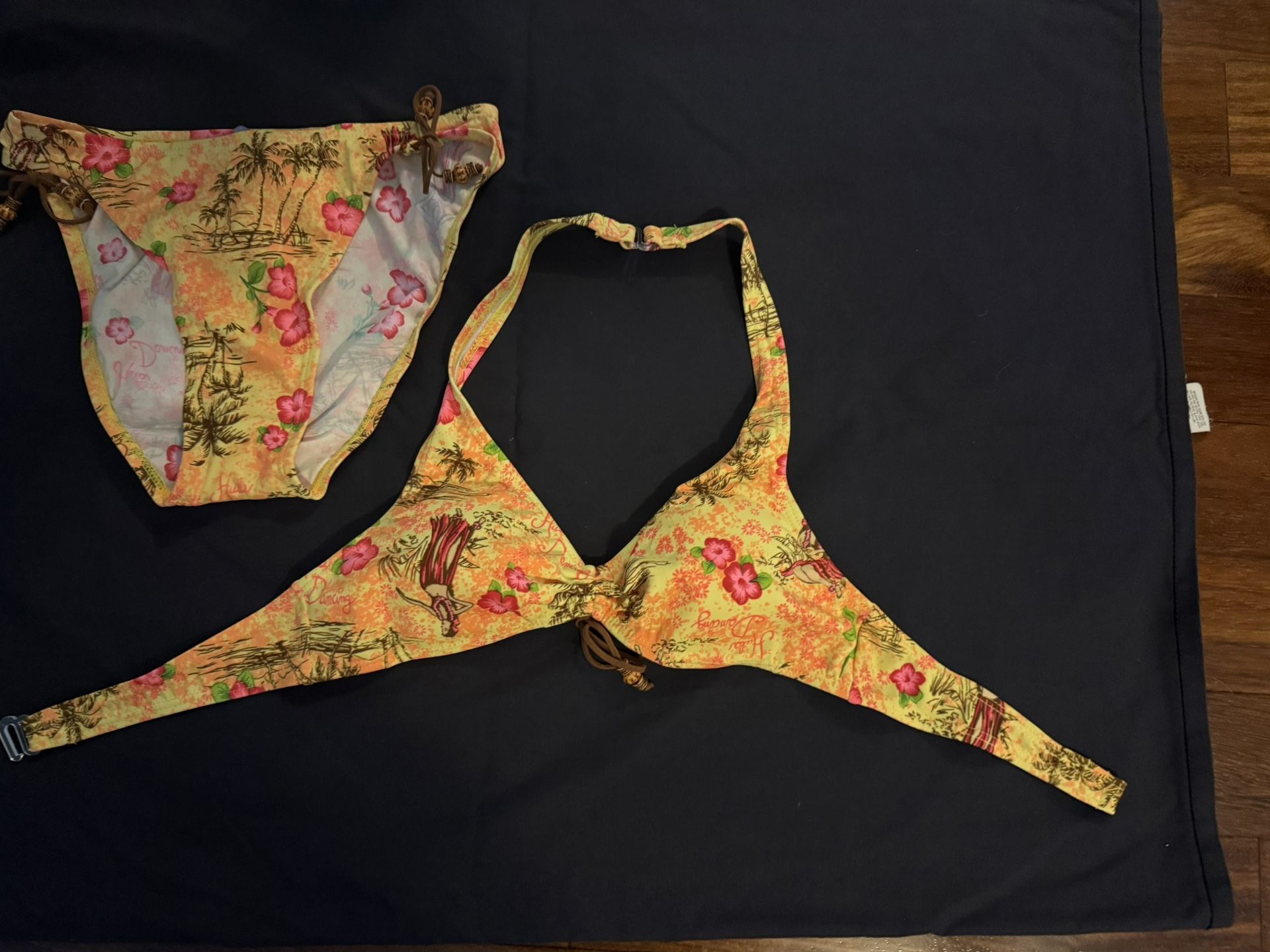 Bikini In Size Small 5/6