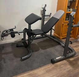 Exercise bench machine