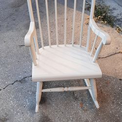 Wooden Rocking Chair