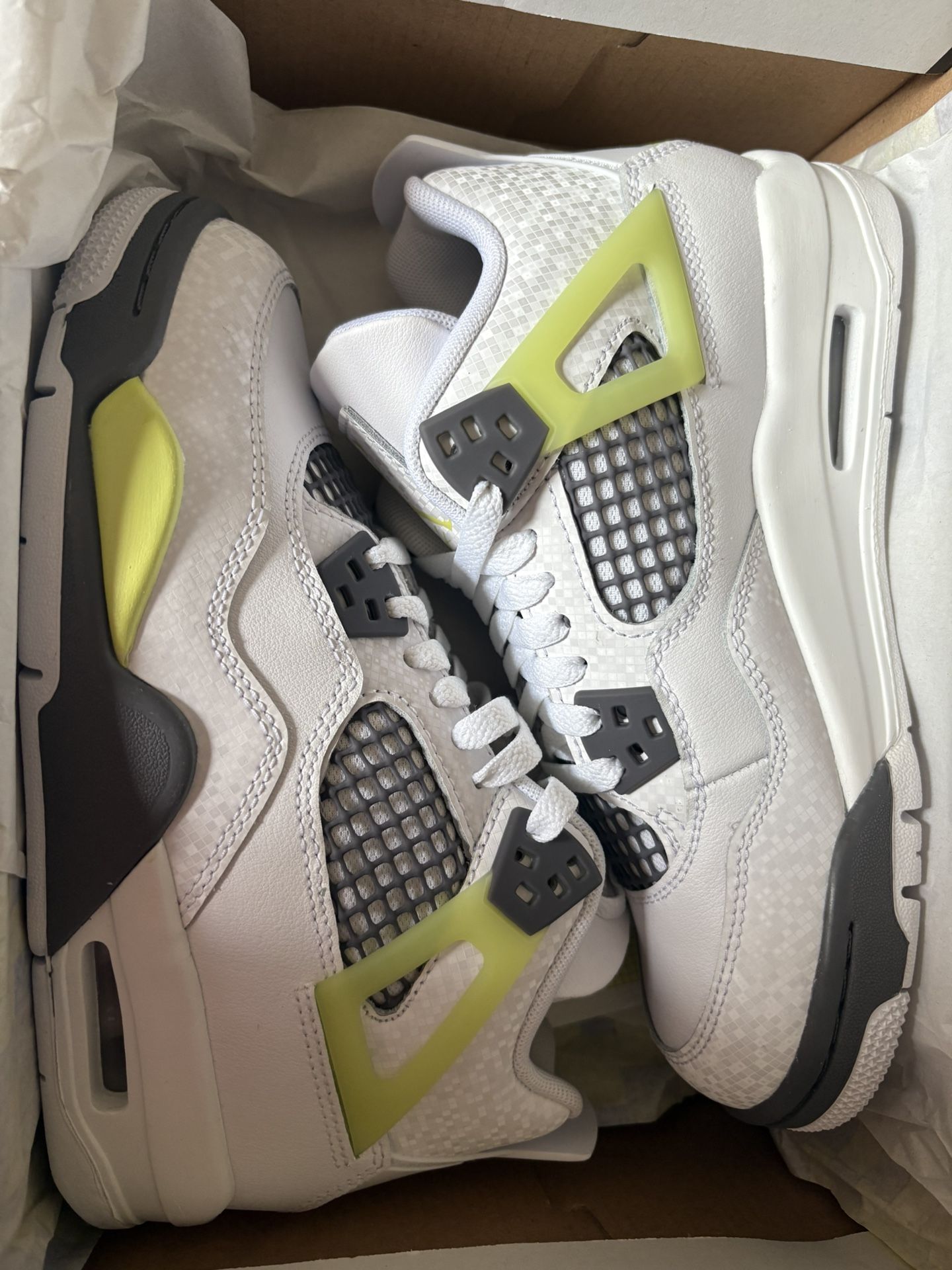Jordan 4s 