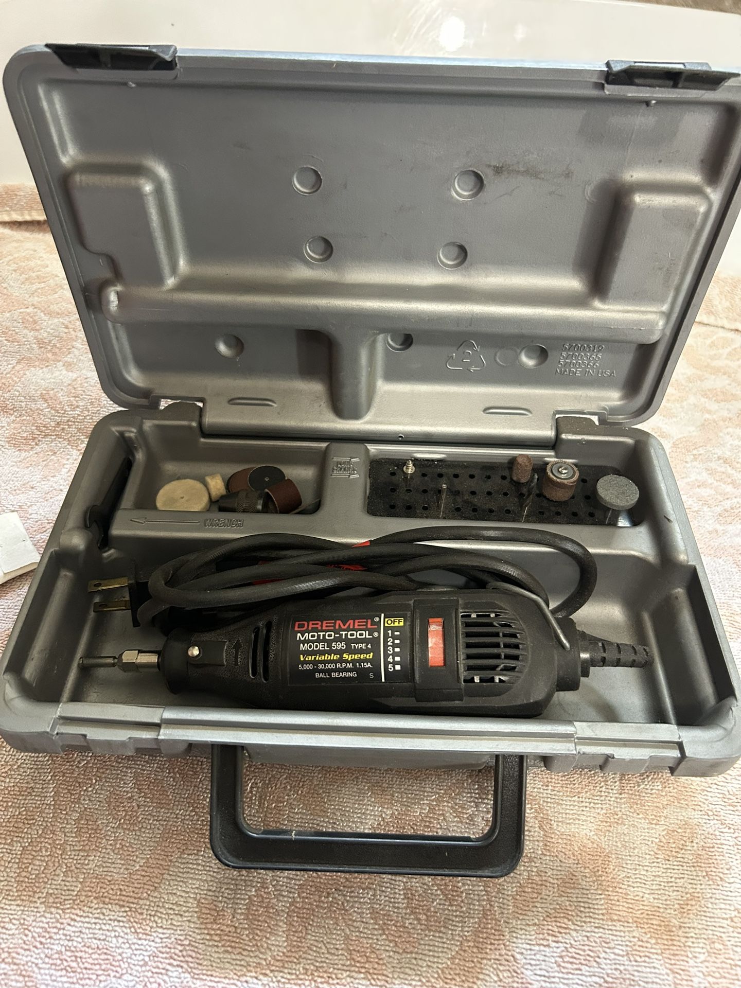 MOTO-TOOL® MODEL 595 TYPE 4 Speed Dremmel