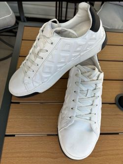 Zara sneakers  . Zara Man white Trainers with Raised Embossing on the upper, six-eyelet facing, contrast piece on the heel, sole in contrast for men i