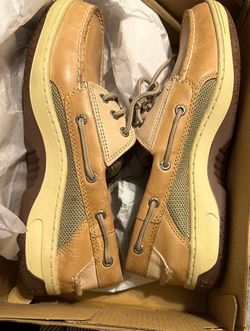 New Mens Sperry
