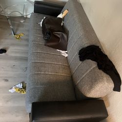 Futon/Couch