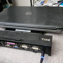 Dell 15.6" Latitude Laptop 4GB RAM E5530 320 GB WINDOWS 10 PRO i5-3320M 2.6 GHZ
upgraded to windows 10 pro

And Docking Station