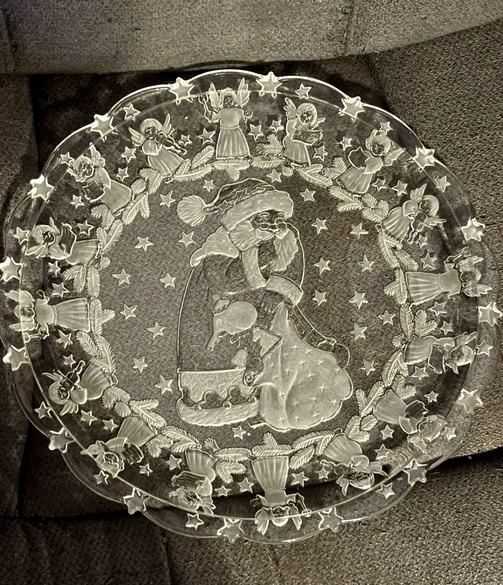 Vintage Mikasa Large Glass Santa's Choir Serving Hostess Platter Angels 15"
