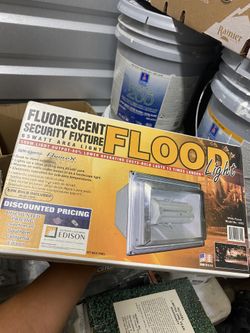 Box Of Flood Lights - Cheap!