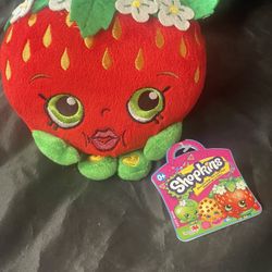 Shopkins 6 inch strawberry kiss, plush