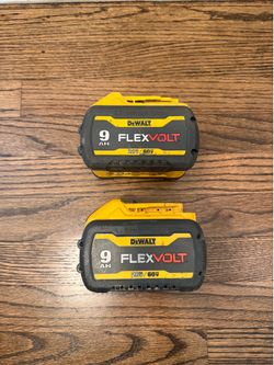 2 FlexVolt 9.AH Batteries 60V