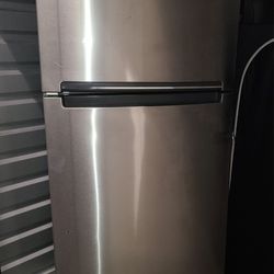 Whirlpool Refrigerator