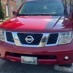 I’m Selling My 2006 Nissan Pathfinder Has Radio Bluetooth Tires Copper Run Pretty Good You Can Drive Anywhere