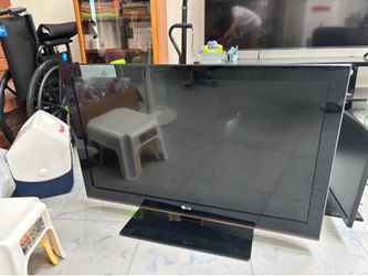 LG 37in TV