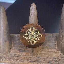 Woodsy Fashion Ring Size  7/8