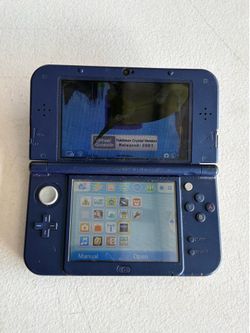Nintendo New 3DS XL Galaxy Edition RED-001 Purple Handheld Console For Parts. AS IS.