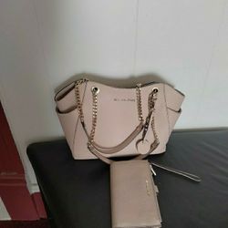 Michael Kors Jet Set Travel Lg Chain Tote and Wallet 