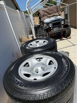 toyota tacoma wheels