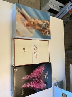 Barbie Limited Edition Collectibles 
