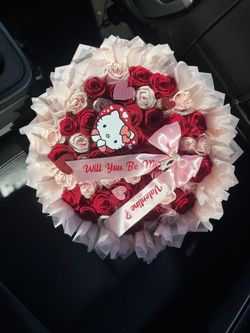 Hello Kitty Bouquet 💐