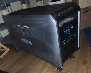 Zendure Superbase v4600 battery UPS solar bank