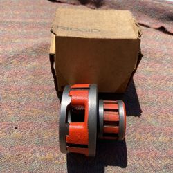 Rigid Pipe Threader Never Used 