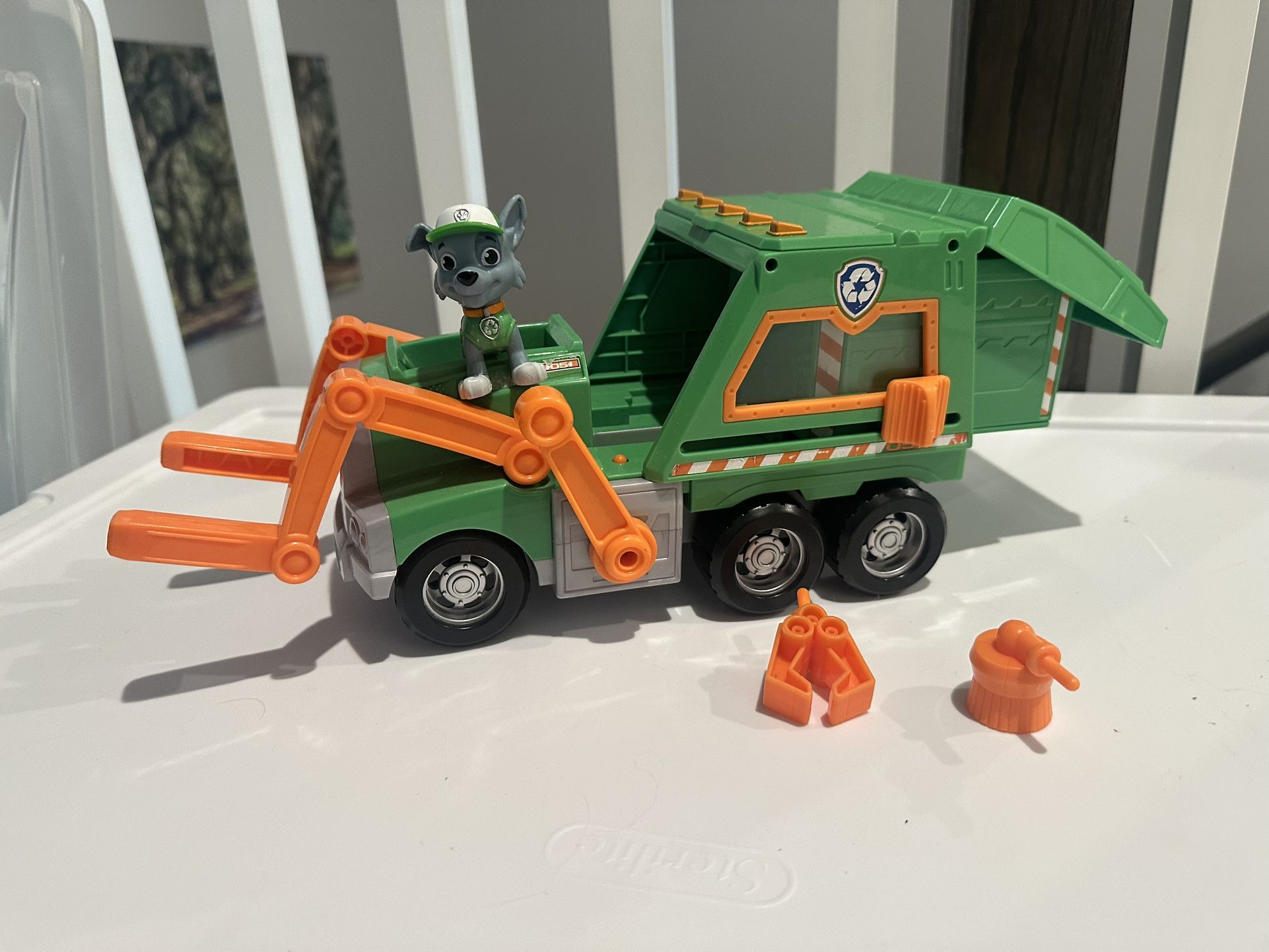 Paw Patrol - Rocky Deluxe Truck