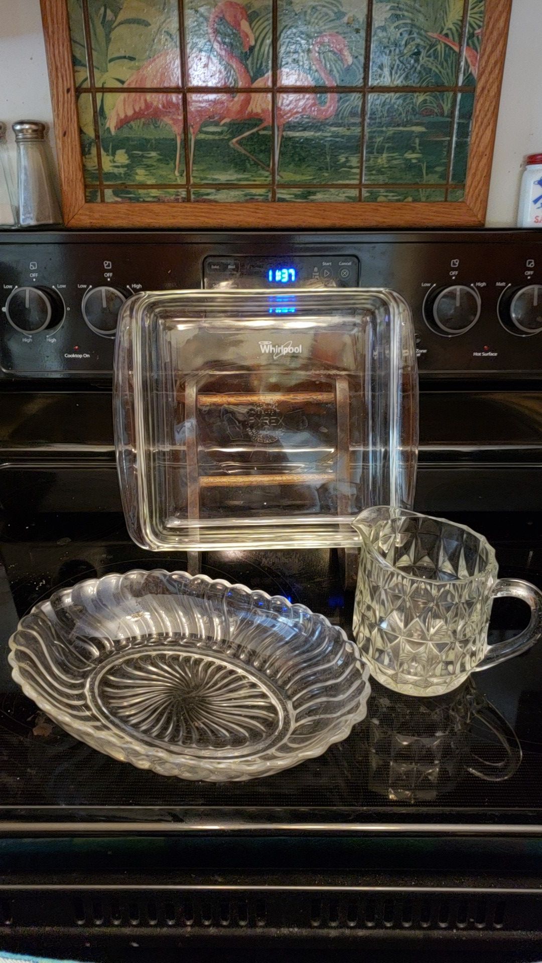 3 Pieces Glass Kitchenware