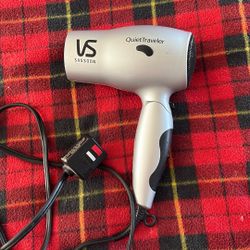 Vidal Sassoon Quiet Traveler Folding Hair Dryer
