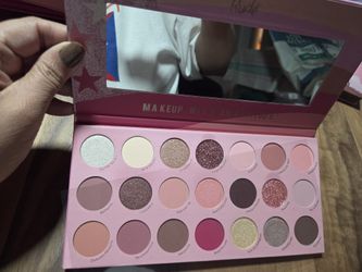 Eyeshadow Palettes $5 Each