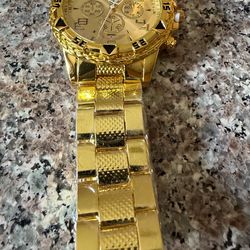 Quartz watches for sale