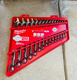 Milwaukee Combination SAE Wrench Mechanics Tool Set (15-Piece) New !!!