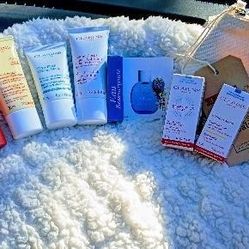 Clarins Complete Beauty Kit With Included Double Serum
