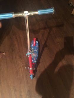 Kids scooter $10