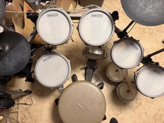Simmons Titan 70 Electronic Drum Kit