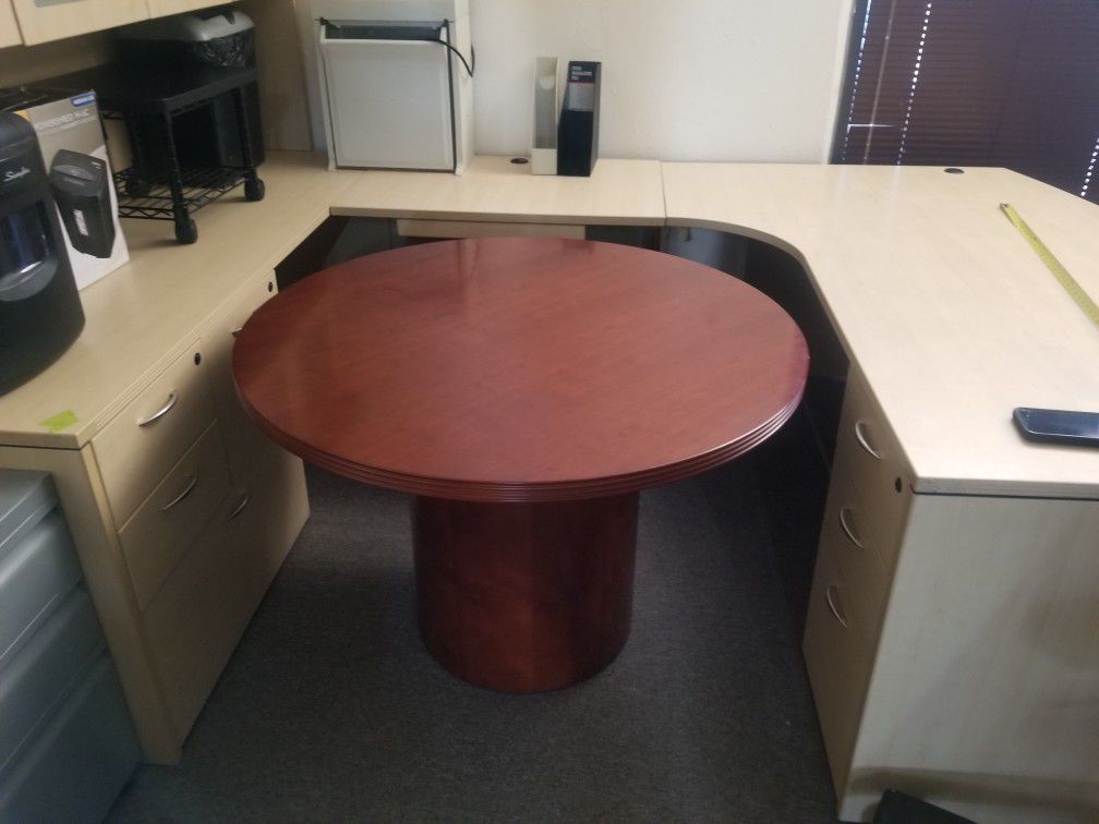 Round Table, Conference Table 42"
