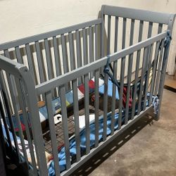 Baby Crib 