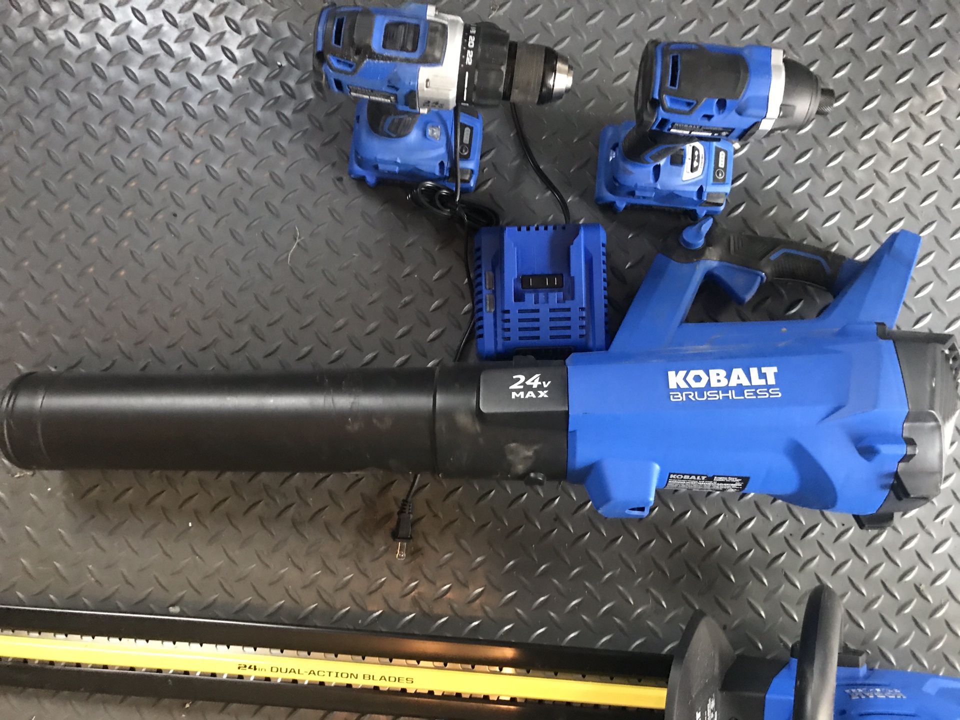 4 Kobalt 24V power tools, 2 batteries and charger