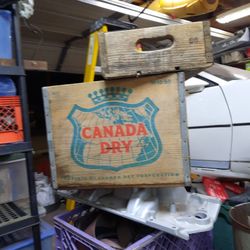 1959 Canada Dry &1966 Coca-Cola Vintage Wooden Case