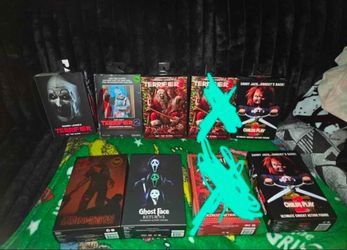 Horror figures and more