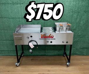 24” Griddle 3 Warming Trays & 2 Basket Deep Fryer | Includes Hose with Regulator & 2 Baskets