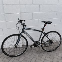 Diamondback Hybrid Road Bike