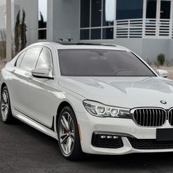 2016 BMW 740i