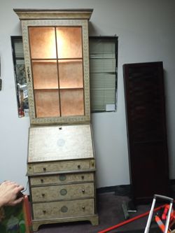 Secretary hutch