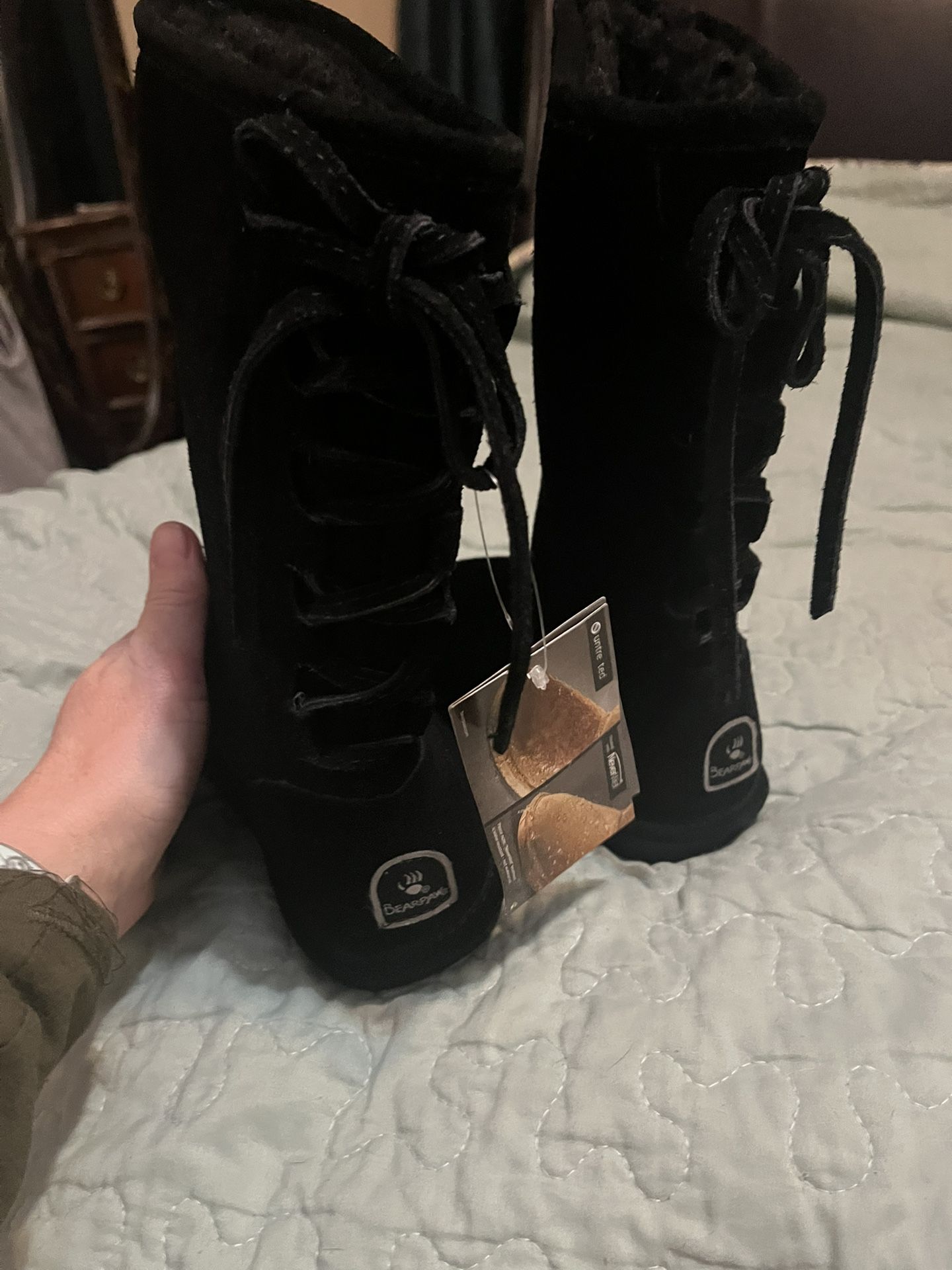 Brand New With Tag Size 1 Bear claw Boots